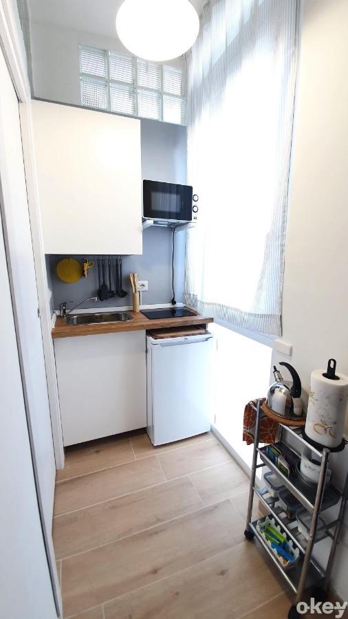 Blue Sky Rooftop - Policlinico Apartamento
